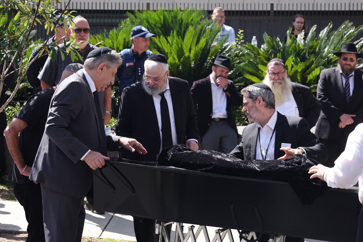 Australia Mourns First Victims of Bondi Beach Terror Attack