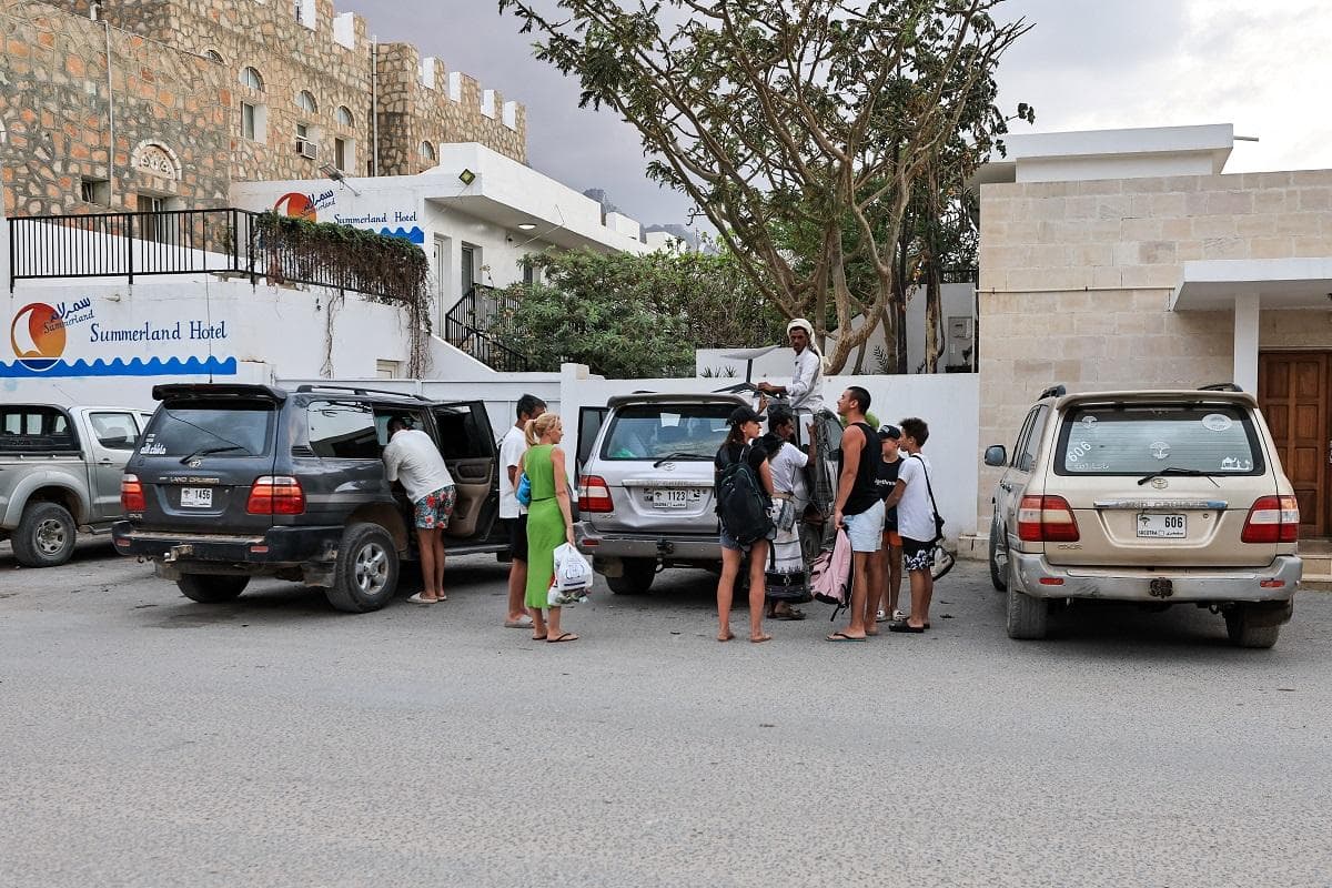 Stranded Tourists Face Cash Crisis on Remote Socotra Island