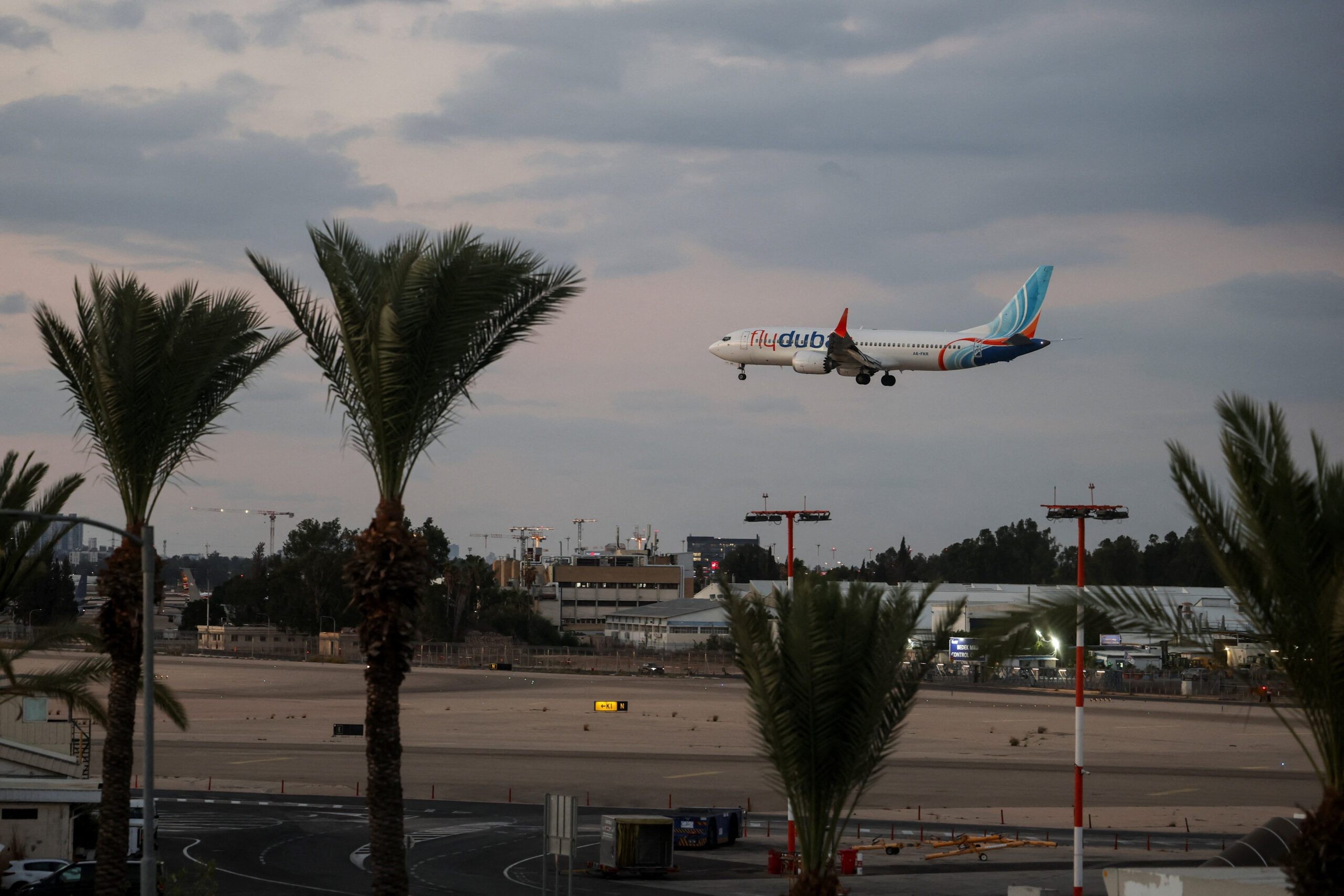 Passengers stop co-pilot from crashing Dubai-Tel Aviv flight, Israel says